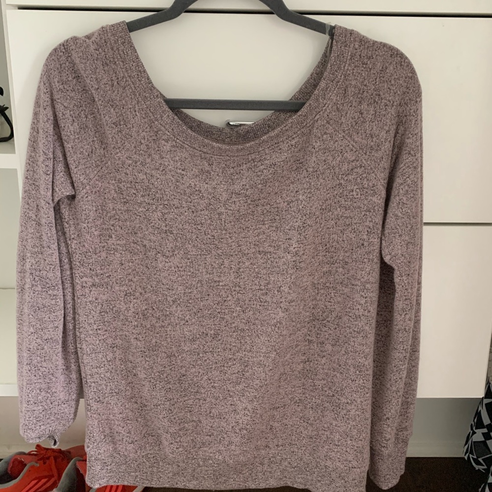 Super soft long sleeve top! <3